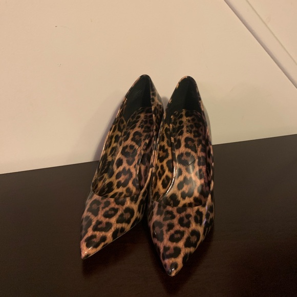 ALDO LEOPARD PRINT PATENT LEATHER HEELS - Picture 14 of 14